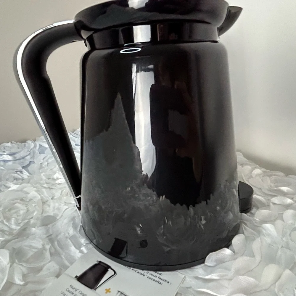 Keurig Carafe Black Plastic 3-4 Cups 32oz NWT‎